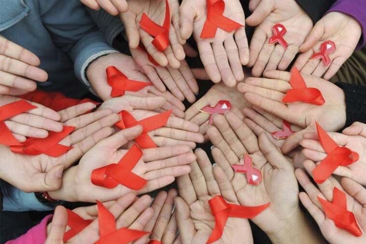 شناسایی سالانه ۶۰ بیمار مبتلا به ایدز در استان