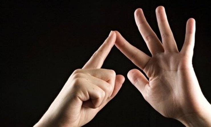 زبان اشاره ناشنوایان لهجه‌های مختلفی دارد
