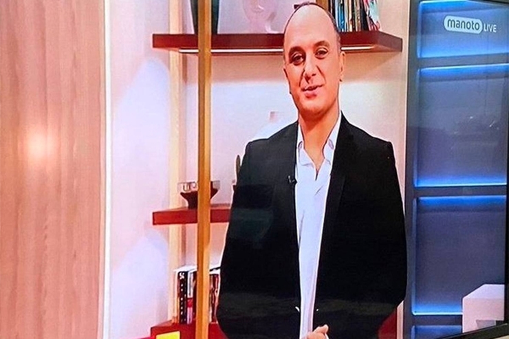 احسان کرمی مجری سابق تلویزیون به شبکه منوتو پیوست | حضور زنده احسان کرمی در منوتوپلاس + فیلم