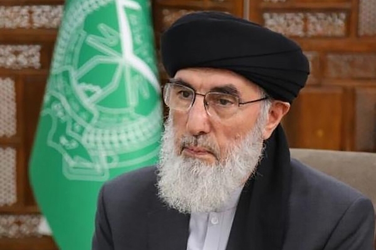 حکمتیار می‌گوید که آمریکا و طالبان در حال رایزنی برای یک توافق جدید هستند