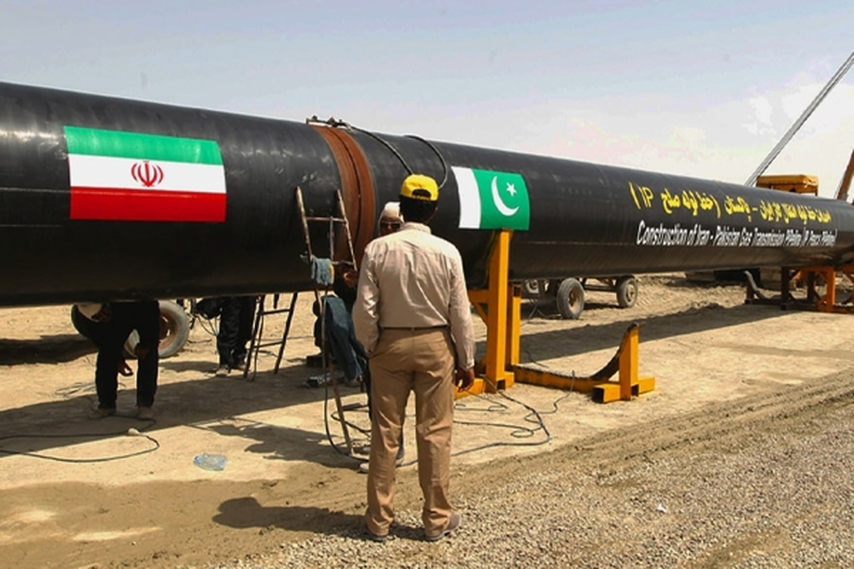 نفت و گاز ایران به صورت تهاتری توسط پاکستان خریداری می‌شود