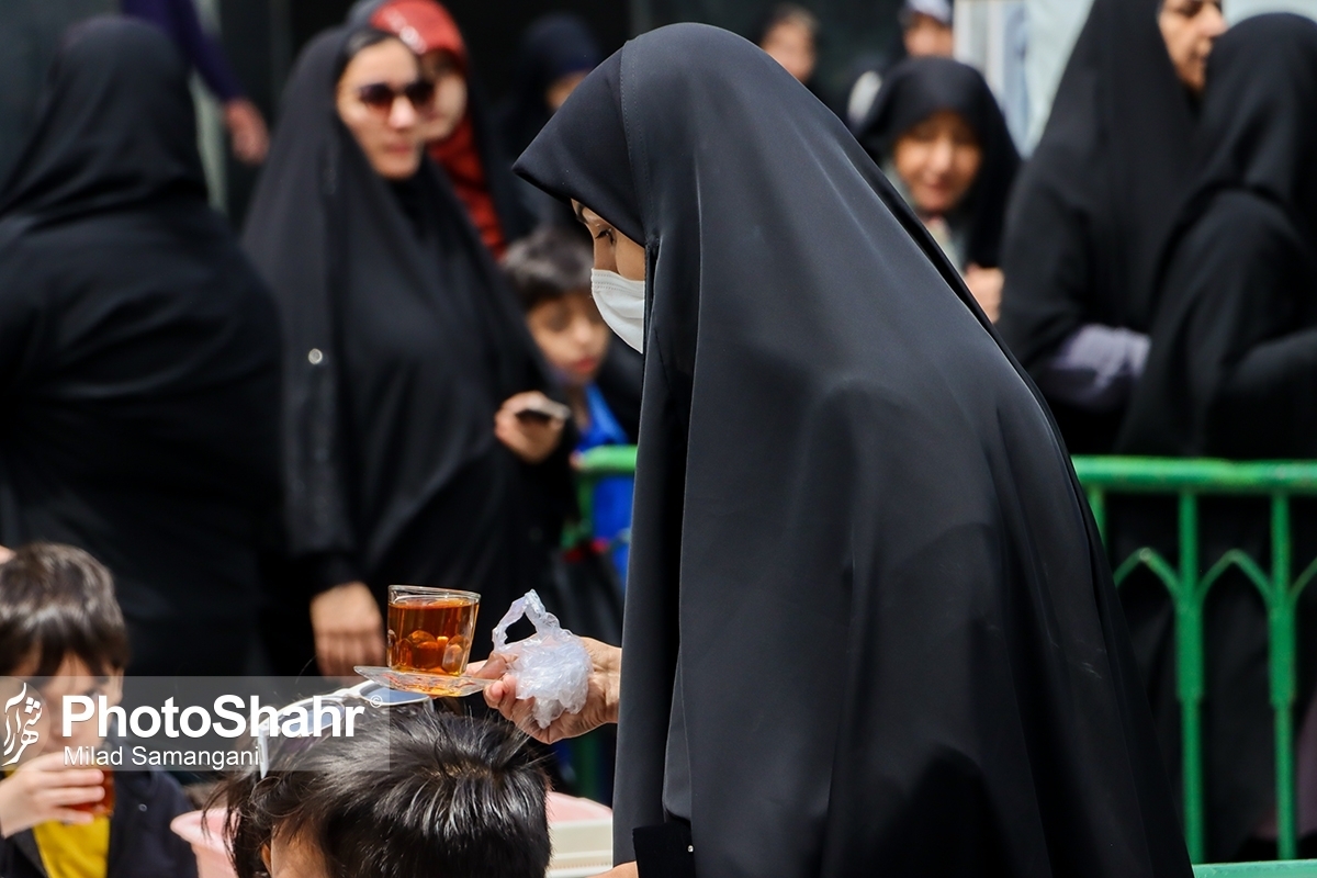 ۳ هزار زائر عزادار حرم رضوی در روز عاشورای حسینی به صورت ویژه پذیرایی شدند
