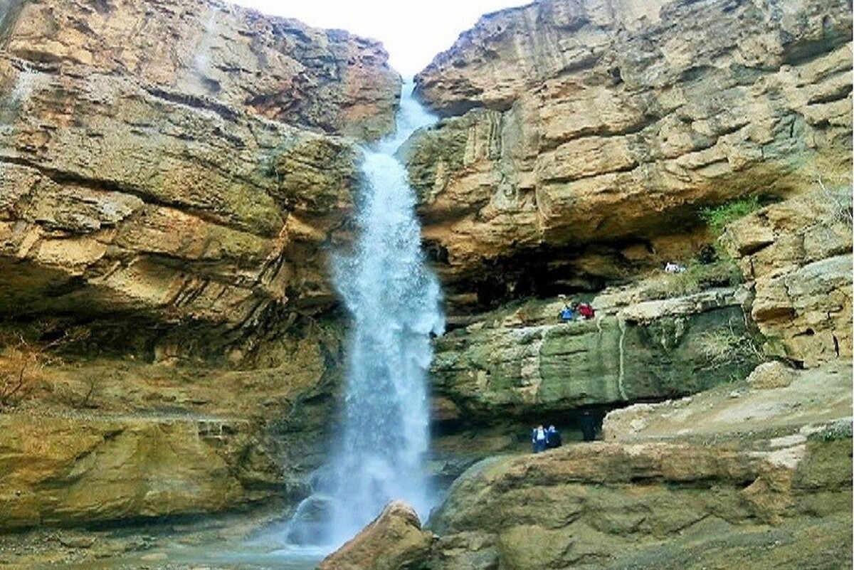 ویدئو| آبشار‌ فصلی در شادکام یزد