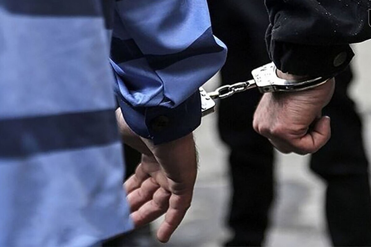 دستگیری بازرس قلابی رانندگان اتوبوس‌رانی در مشهد